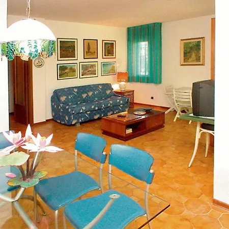 3 Flat With Wi-fi And Private Patio In A Area Of Apartment Lignano Sabbiadoro