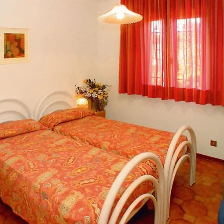 3 Flat With Wi-fi And Private Patio In A Area Of * Lignano Sabbiadoro